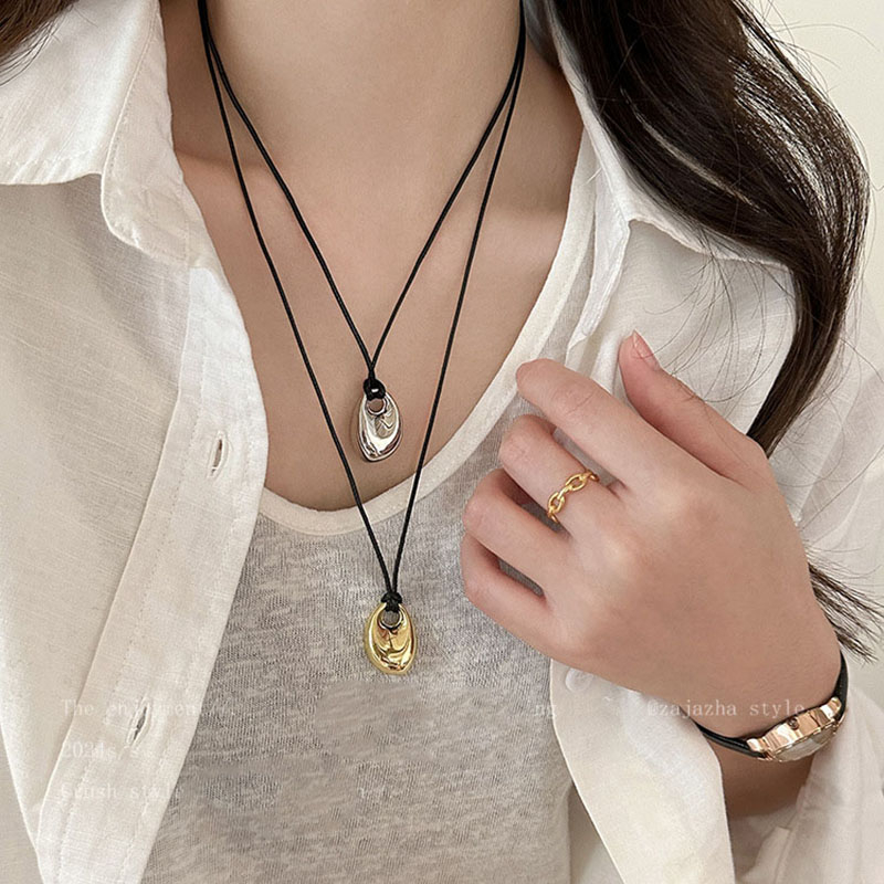 Collana coreana con ciondolo a - Mens Fashion Trends 2026 recensione e prezzo
