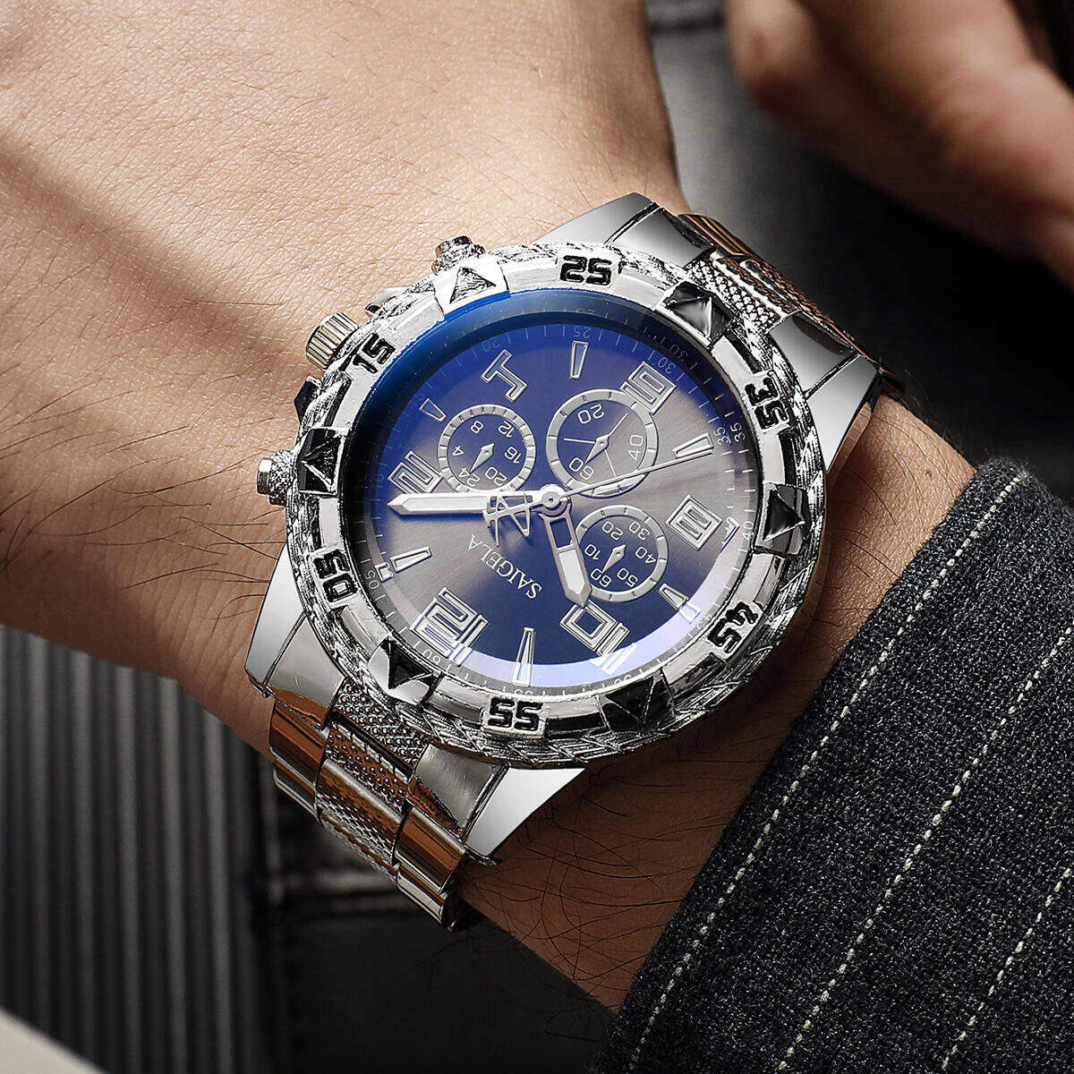1PC Sorpresa Mistero Orologio  - Fashion Mens Watches recensione e prezzo