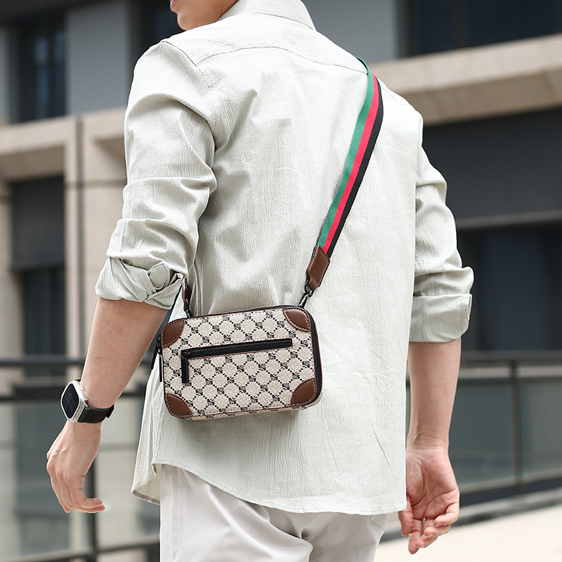 Borsa da Uomo Nuova Collezione - Mens Fashion Trends 2026 recensione e prezzo