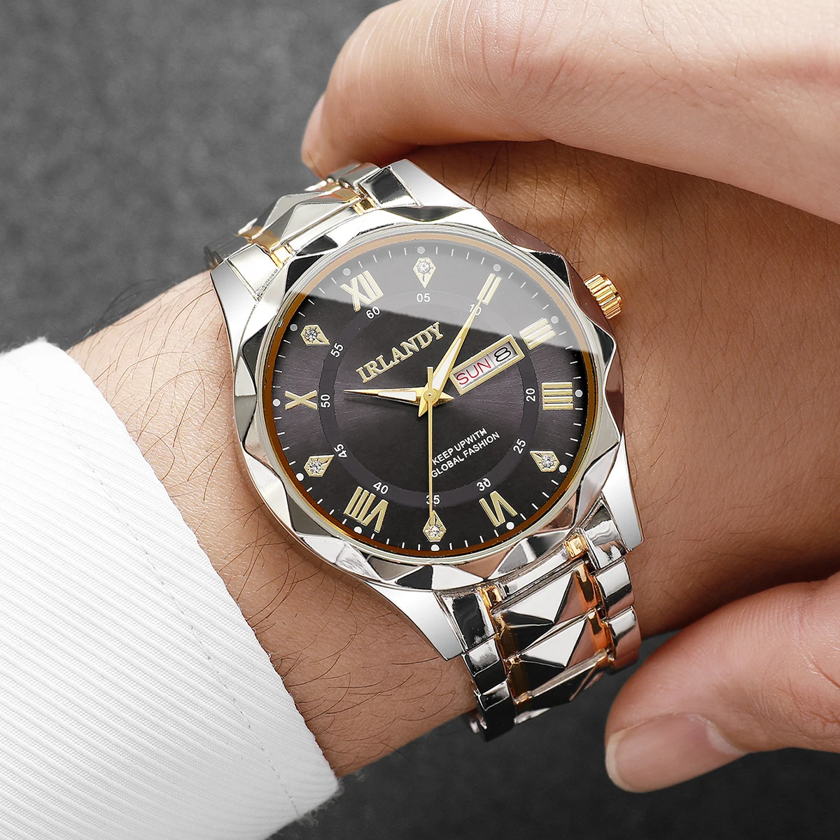 1PC Surprise Mystery Watch Bli - Fashion Mens Watches recensione e prezzo